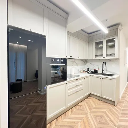 Lilibet Smart House 2br Luxury Апартаменты *