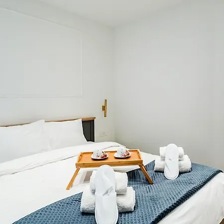 Lilibet Smart House 2br Luxury Апартаменты