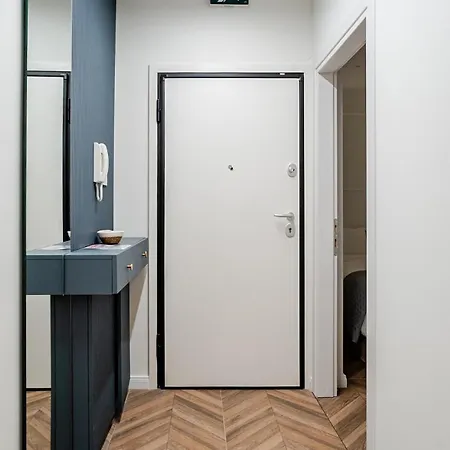 Lilibet Smart House 2br Luxury *